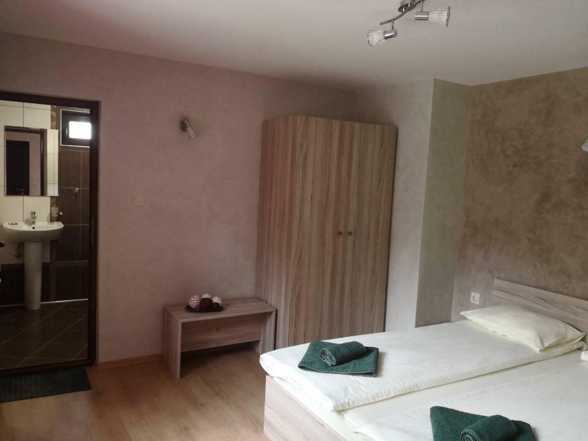 Yurukovata Kashta Hotell Koprivsjtitsa Eksteriør bilde